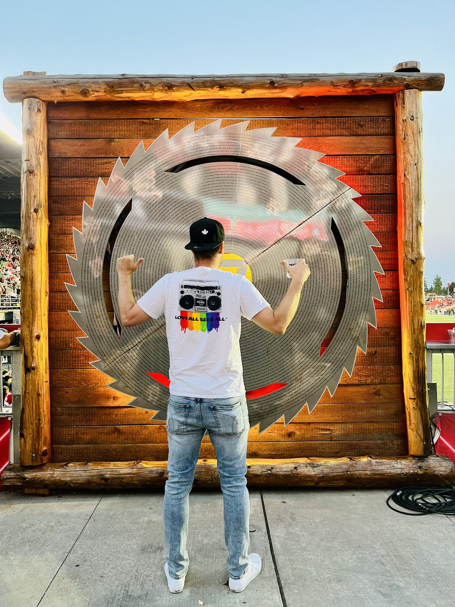 KyleBlohm's tweet image. Another big week coming up! 

Multiple @AxieInfinity / @EsportsAxie tournaments! 🏟️ 

- One for Japanese Axie Holders (KC)
- S6 Buy in Brawl
- A special Tournament that will be publicly announced tomorrow. Hint: It was mentioned on a recent content piece 👀

Rumours of another…