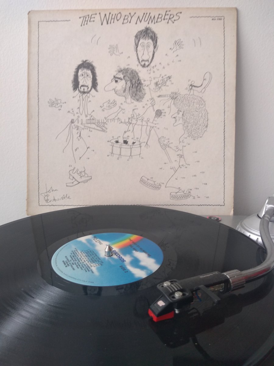 ManoloBellon's tweet image. #HoyEnLaHistoria #FelizMartes -1975 – Lanzan @TheWho #ByNumbers, su séptimo álbum de estudio. Incluye Squeeze Box, Slip Kid. @rochy62