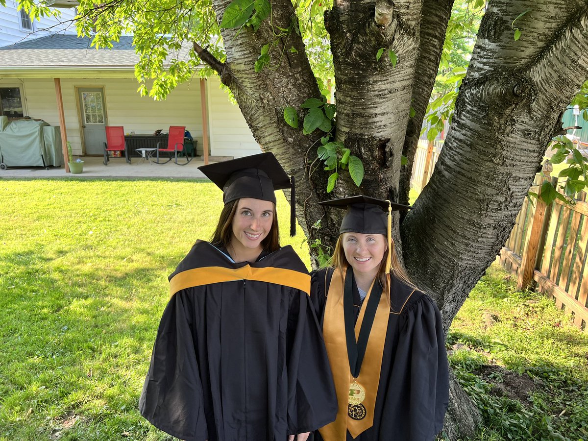 bscott105's tweet photo. To my two amazing daughters, #HappyDaughtersday to @RyScott_5 and @camrynscott_  You two make me so proud each day! https://t.co/WAzMxmZFhS