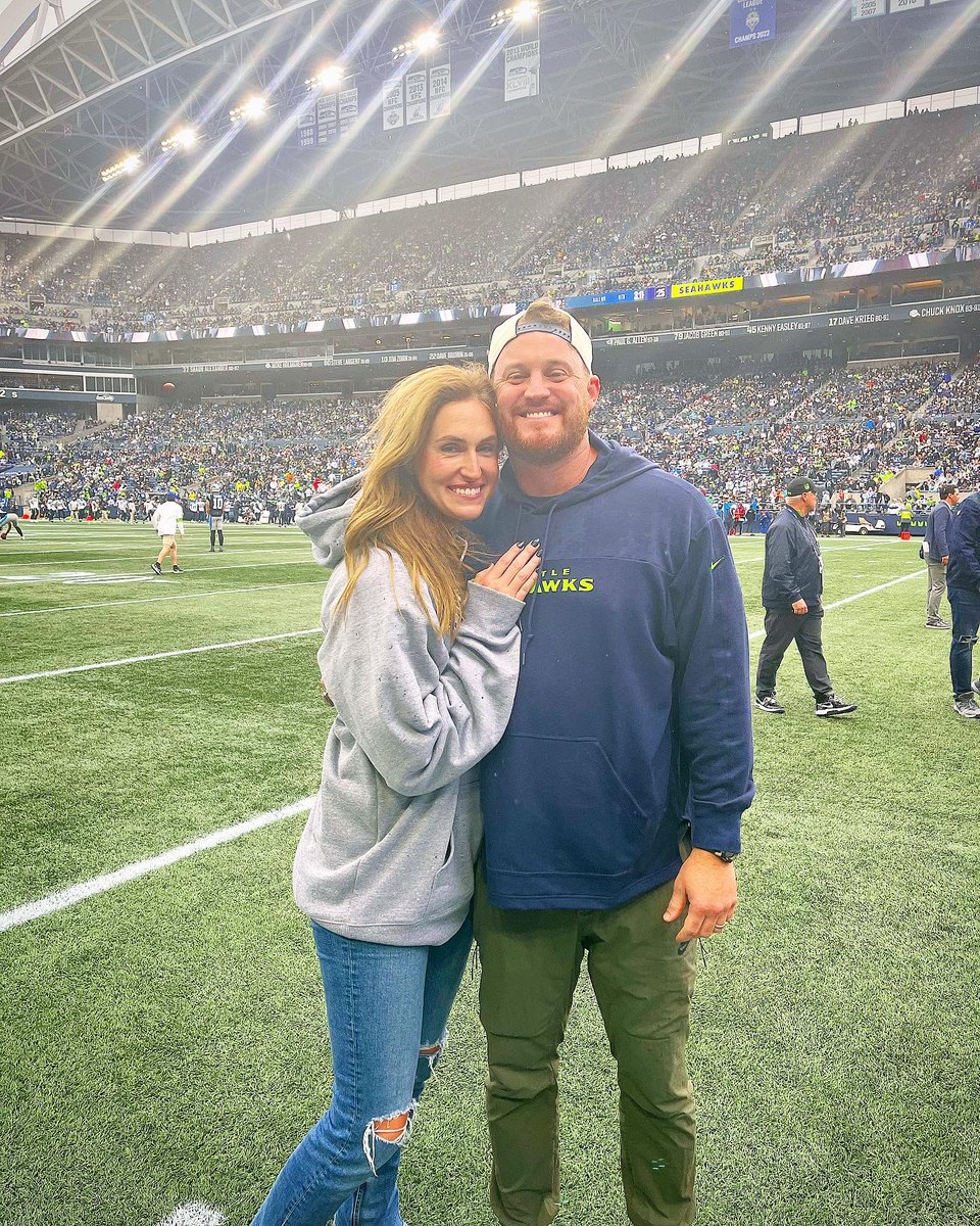 Clint Gresham tweet media