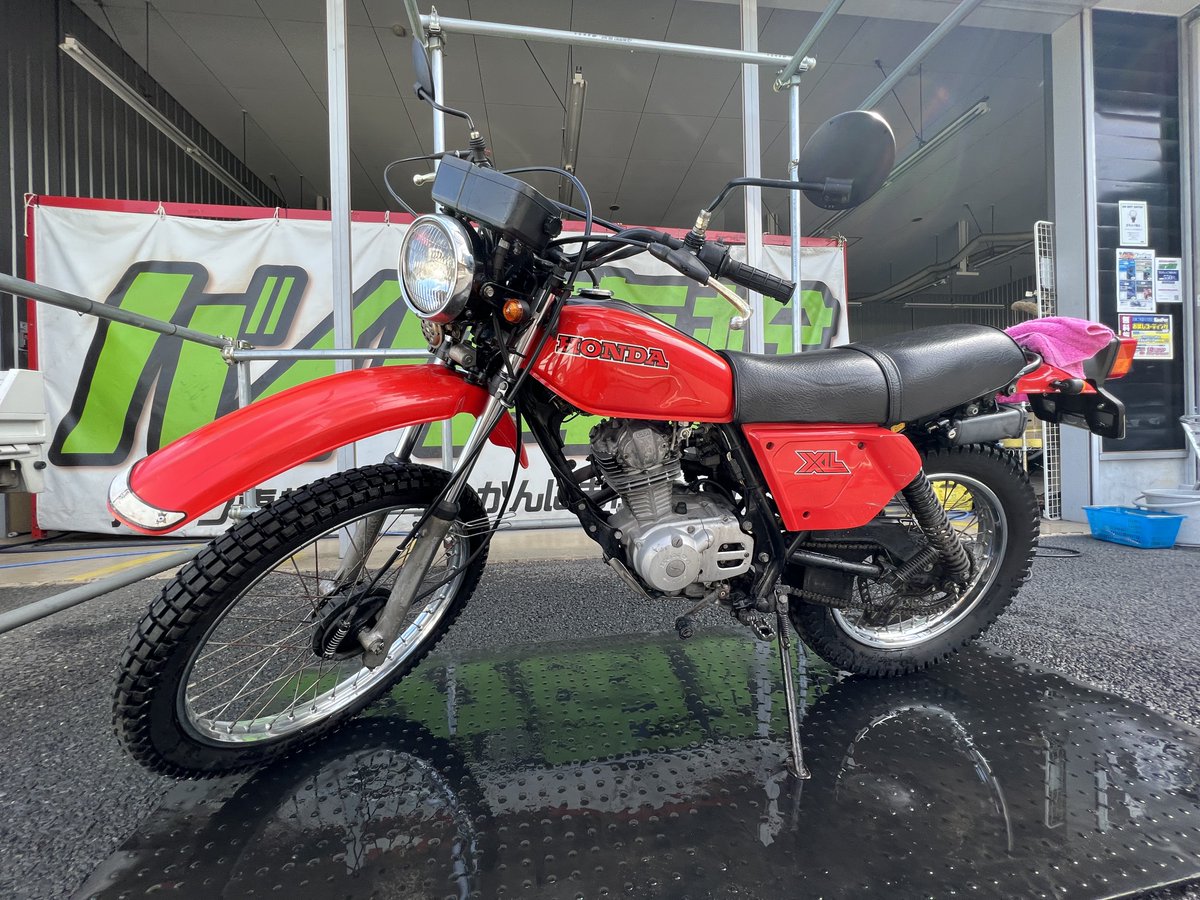 t2wo91's tweet photo. さてさてお久しぶりのツイートになりますが…
バイク乗り換えましたー！
Ninja250からHONDA XL125Sになりました！
またバイクが楽しくなりそうです😌
初の旧車…
初のオフロード…わくわくです！
#バイク
#オートバイ
#honda
#xl125s
#ヴィンテージオフロード
#vmx
#バイク好きと繋がりたい https://t.co/t4VhBIWiKx