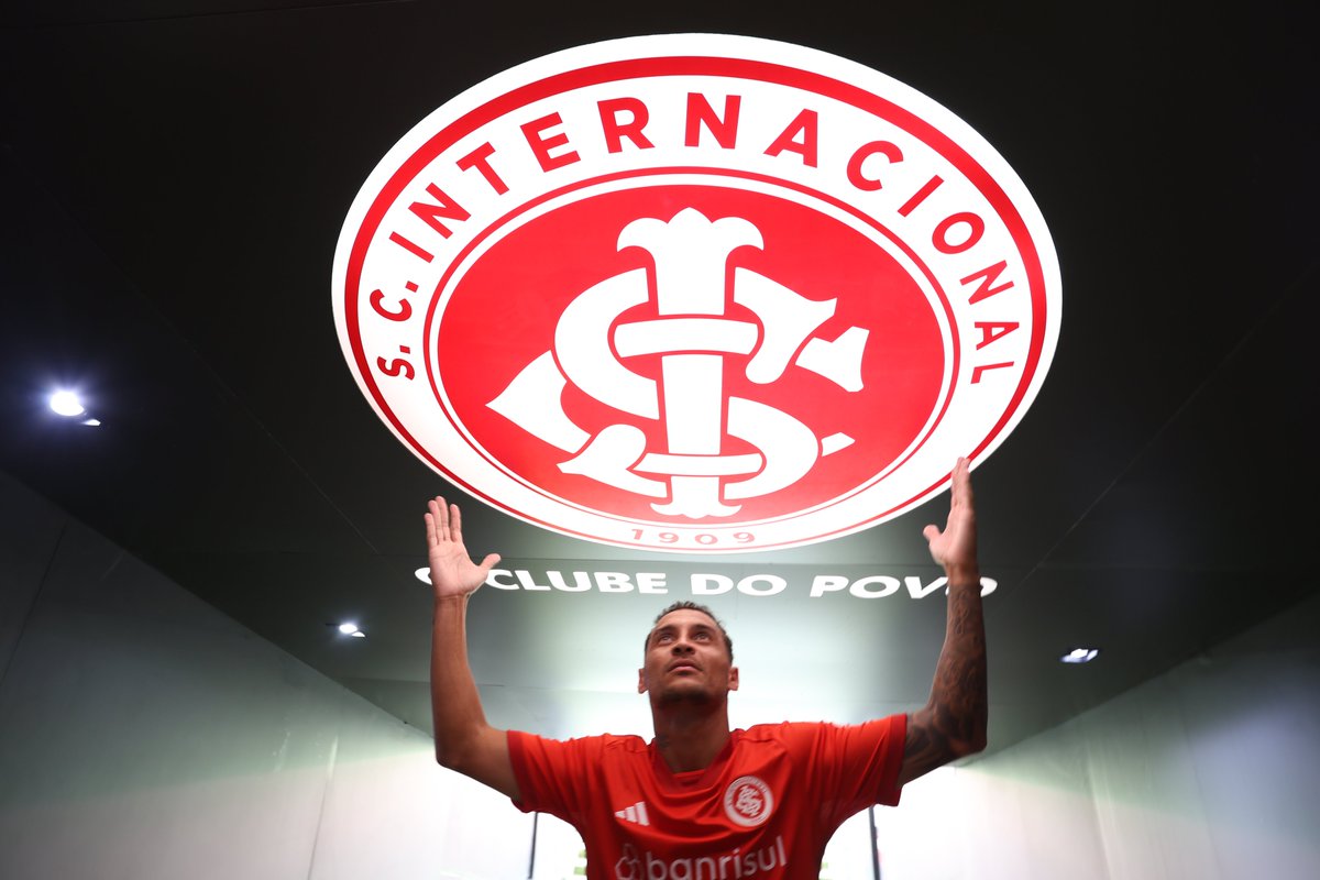 SCInternacional's tweet photo. É AMANHÃ! 🔥🔥

A VIDA PELO CAMPEONATO, COLORADO! 💪🇦🇹 #LibertaNossaLoucura https://t.co/zCkitFiVr4