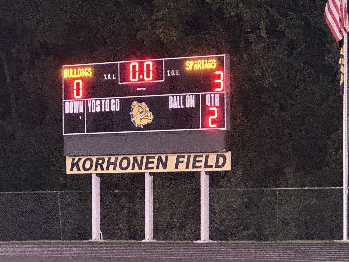 OakSoccer's tweet image. Program sweep at Richards tonight.   JV  and V both won 3-0.
Dylan Walsh ⚽️⚽️
Giovanni Gonzalez 🚫
Tristan Kramarz ⚽️
Simon Komperda 🅰️ #olchspride💚