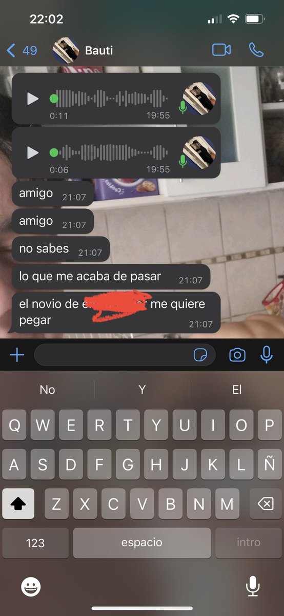 Descuido al bauti dos segundos 
El bauti:
