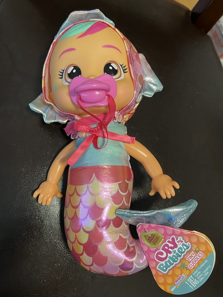 TeriE's tweet photo. GIFT IDEA #CryBabies Tiny Cuddles #Mermaid Melody - Brand New w Tags Baby Doll & pacifier #crybabiesdolls #tinycuddles #dollwithpacifiers #babydoll #mermaiddoll #ebayfinds #collectibles #realtears #cryingdoll #giftideas #toys #dolls #gifts https://t.co/IUl0AdCItn #eBay via @eBay https://t.co/p5223oUO7D