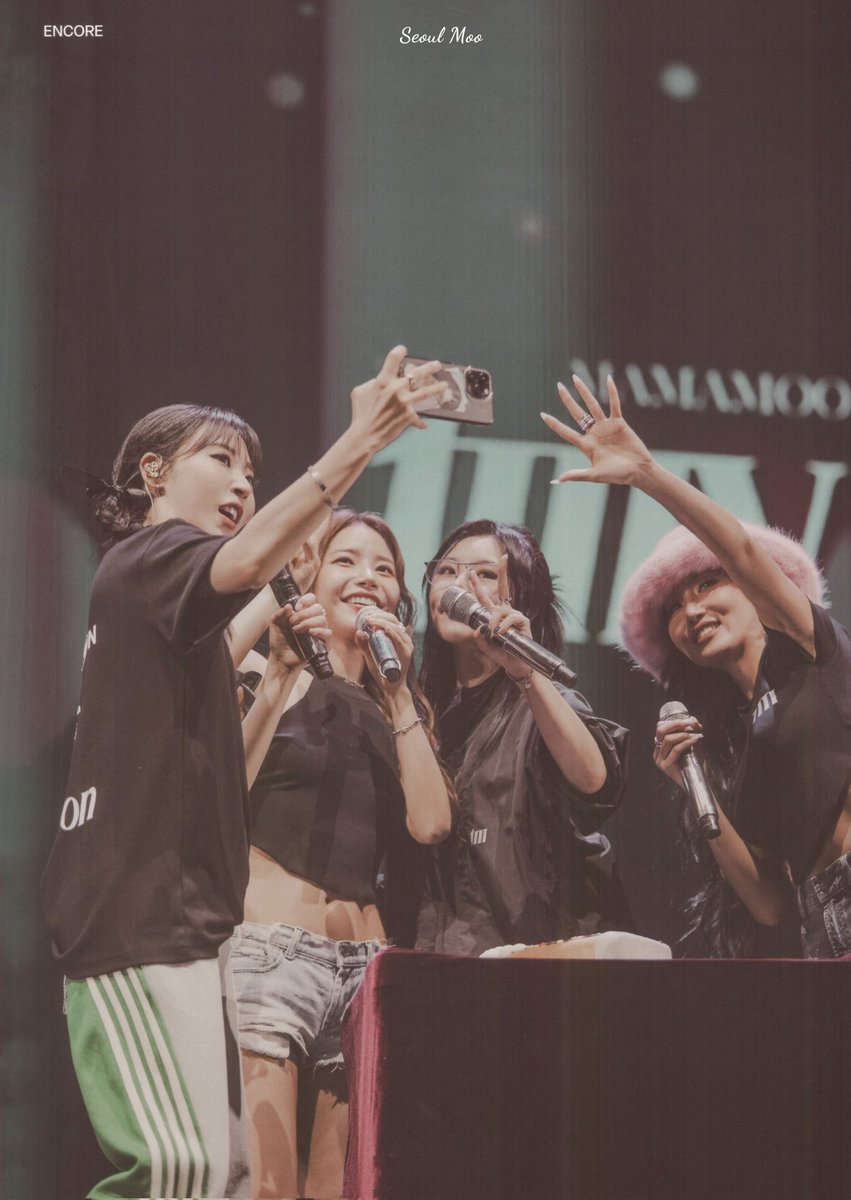 jinhua828's tweet photo. [MAMAMOO] MY CON ENCORE SEOUL PHOTO BOOK - ENCORE Scan
#마마무 #MAMAMOO
#문별 #MOONBYUL 
#솔라 #SOLAR 
#휘인 #WHEEIN
#화사 #HWASA https://t.co/S0PtF51NoE