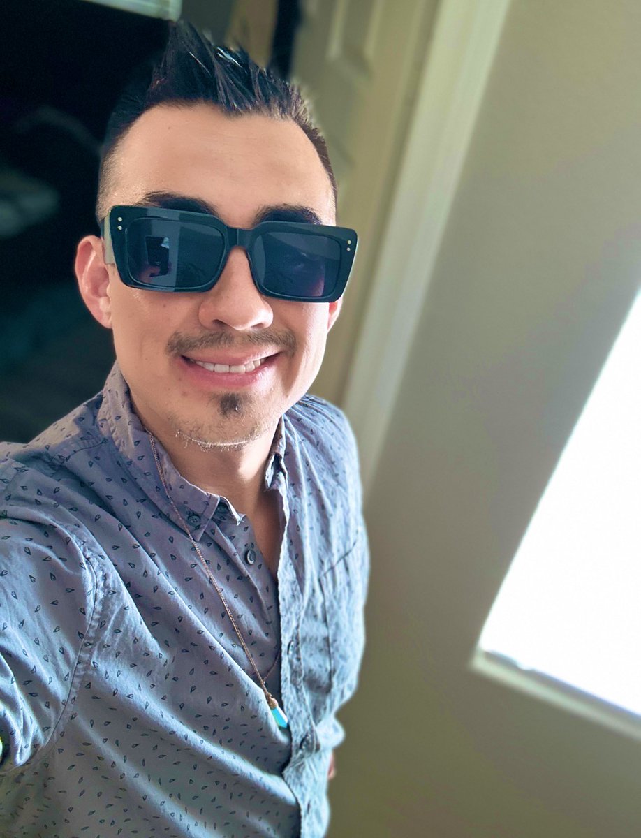 EV007_'s tweet photo. Another #Girthyear 🥳 #HappyBirthday to me !!! 🥂🎂 https://t.co/gBGVVSO5JU