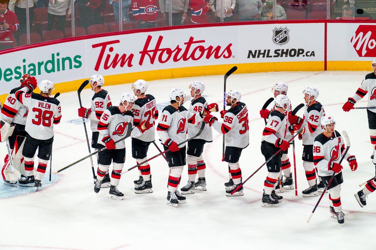 NJDevils's tweet photo. 10 goals. 2 games. What a night.

Game Stories: 
📰vs. Flyers: https://t.co/0N3kljVBBP
📰vs. Montreal: https://t.co/r0uD6hxpvn https://t.co/kQa6L6ZKvi