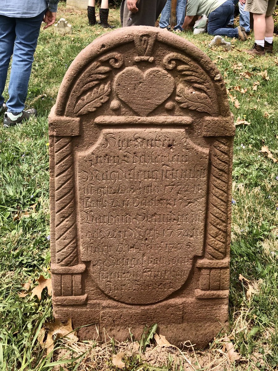 Lara_A_Thomas's tweet photo. The Stump Burial Ground in Berks County, Pennsylvania features a well preserved example of pure Pennsylvania German folk art.  Noted in Preston Barba’s Pennsylvania German Tombstones in 1954, it still a beautiful tribute to two young daughters who died the same day in 1775. https://t.co/nBYUg2N3IE