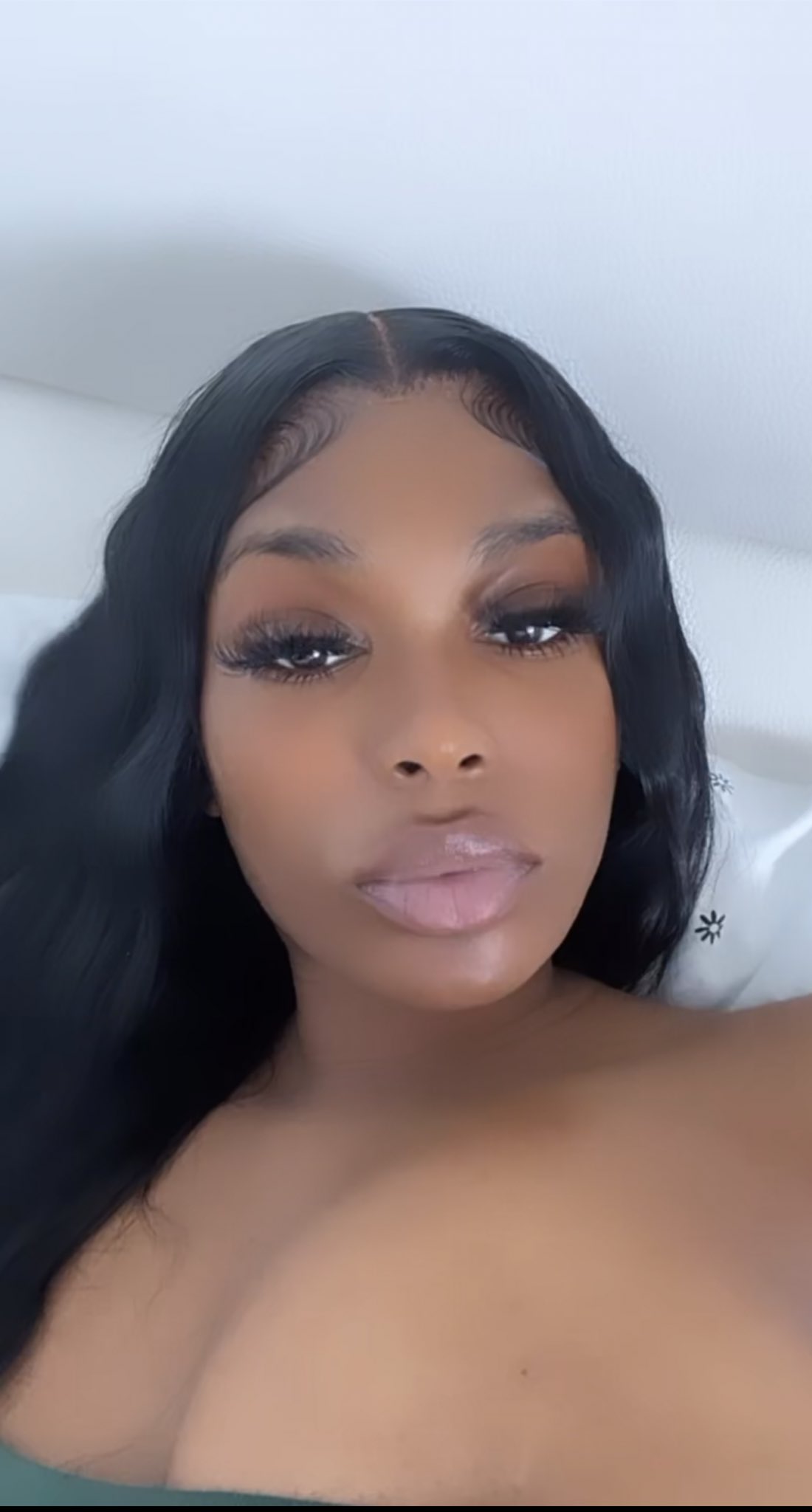 Brii👱🏾‍♀️ on X: t.cojqCIOAzni9  X