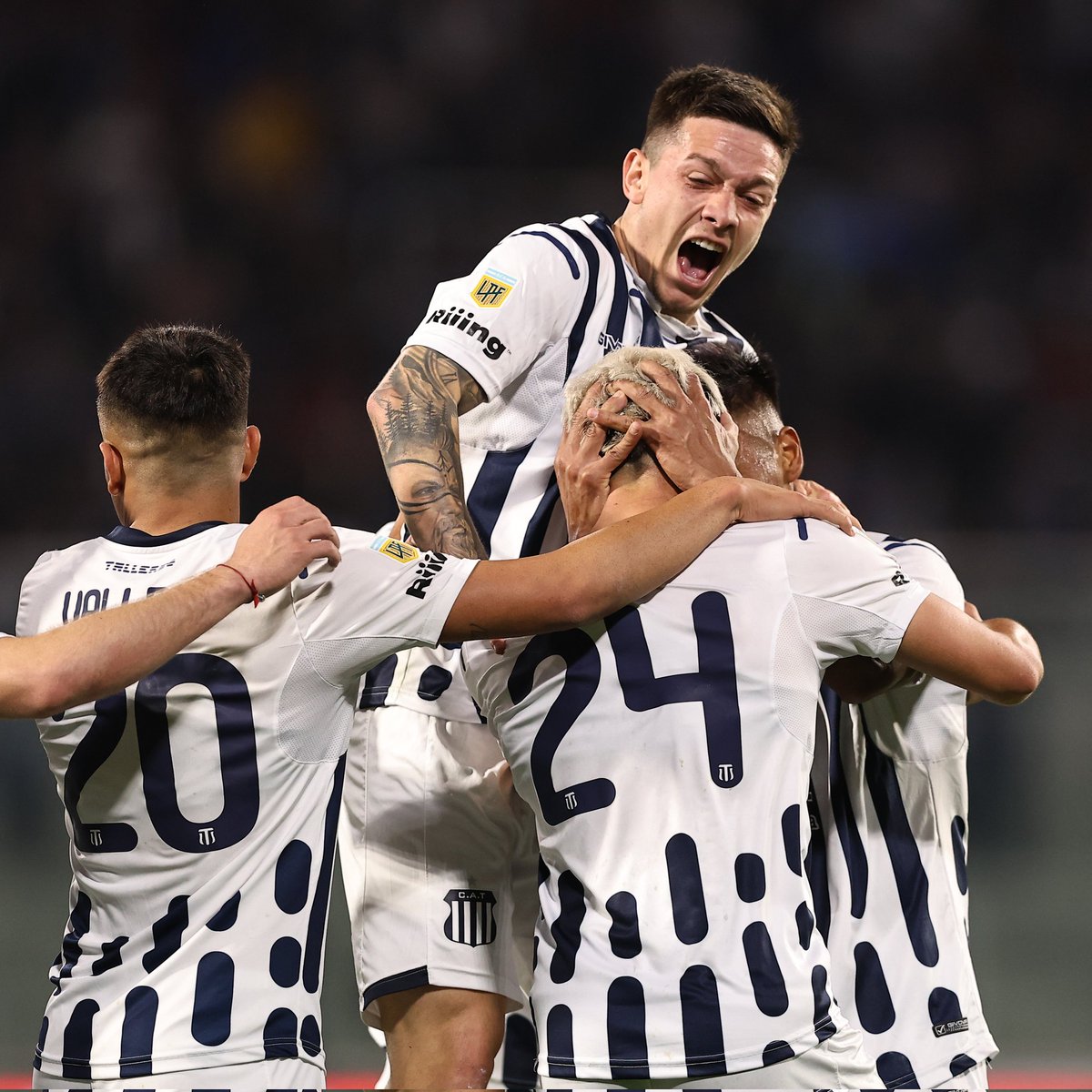 memesdetalleres's tweet photo. GANÓ TALLERES Y... CHE BELGRANO CHE BELGRANO, QUE AMARGADO SE "T" VE... https://t.co/dnzWXTNmX9