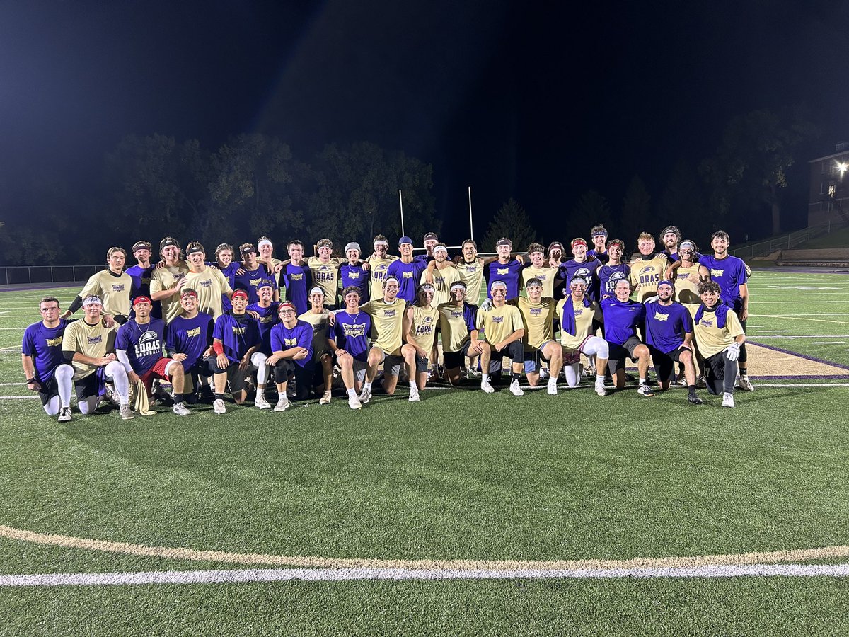 🏈 Monday Night Challenge Series Football 🏈 

- Purple goes 3-0 for 18 points 
- Black &amp; White each go 2-1 for 12 points 
- Grey &amp; Red avoid the 🧹 (1-2) for 6 points each

Standings after day 2: 
1. Purple 35 
T-2. Black 34 
T-2. Grey 34
T-2. Red 34
5. White 32
6. Maroon 13