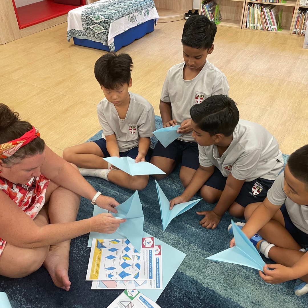 StShattuck's tweet photo. To celebrate World Peace Day, Grade 1 and Grade 2 students made origami peace cranes, hearts, and doves which included messages of love, peace, hope, and friendship.

#SSMFC #internationalschooljohor #internationalschoolmalaysia #forestcity #shattuckeducation #studentcentered https://t.co/pqsvKcWTt2