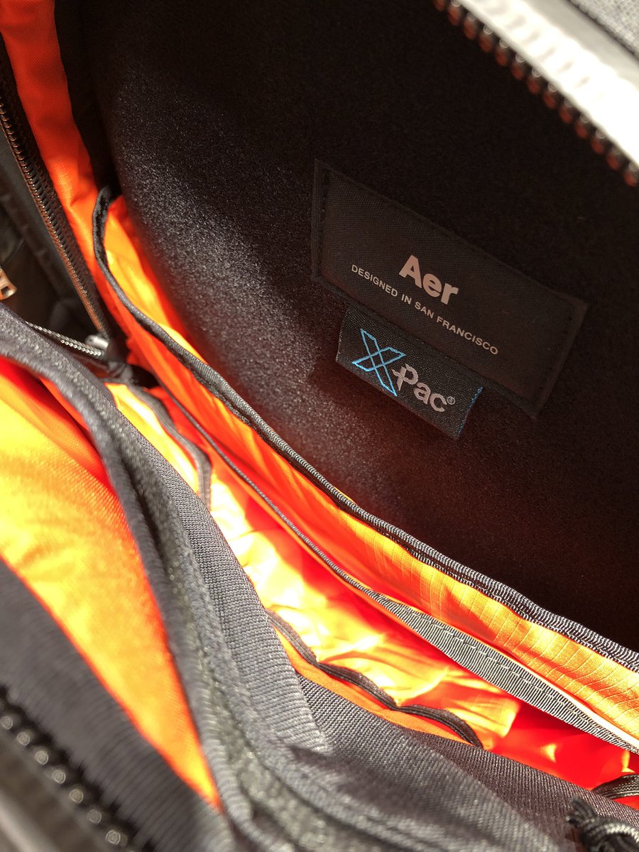masterpiece_umd's tweet photo. 【Aer Fit Pack X-PAC Ver.】

遂にFit PackからX-PACバージョンが登場しました。
通常のモデルと違い、中はオレンジで見やすくなり、ファスナーも止水仕様になっています。

#大丸梅田
#Aer
#マスターピース
#masterpiece https://t.co/zwvPbuRCle
