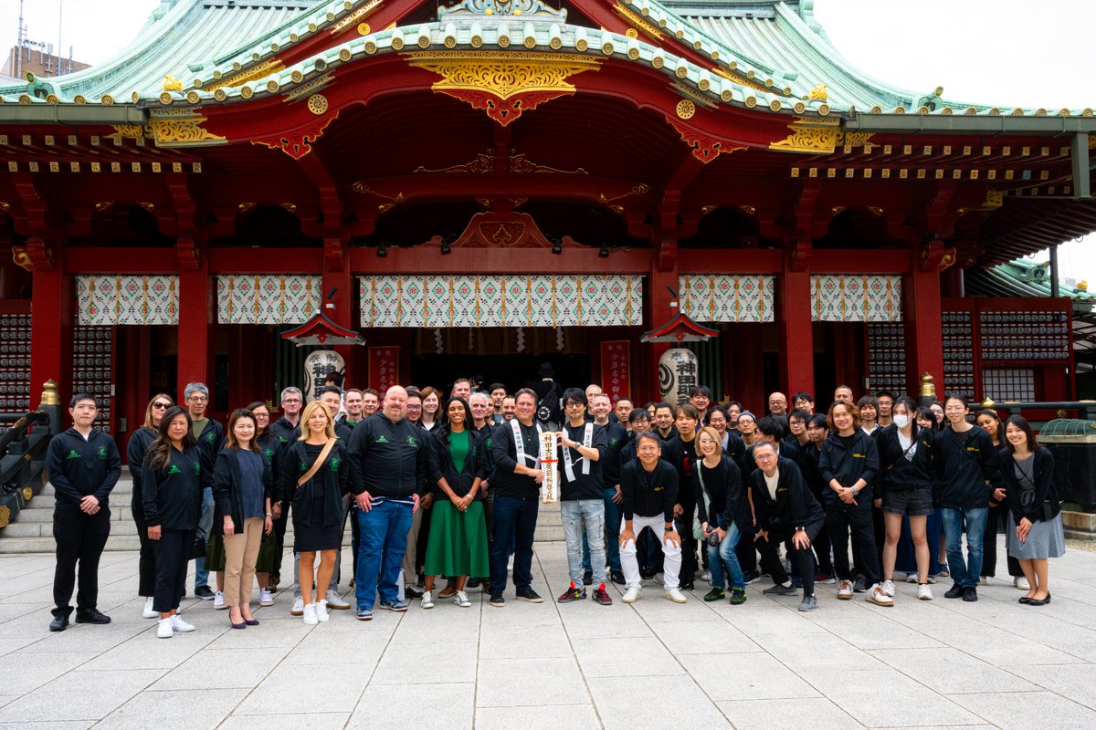 Phil Spencer and the Xbox Game Studios team is visiting Kojima Productions! They joined Hideo Kojima and the KJP staff for a trip to the Kanda Shrine⛩️