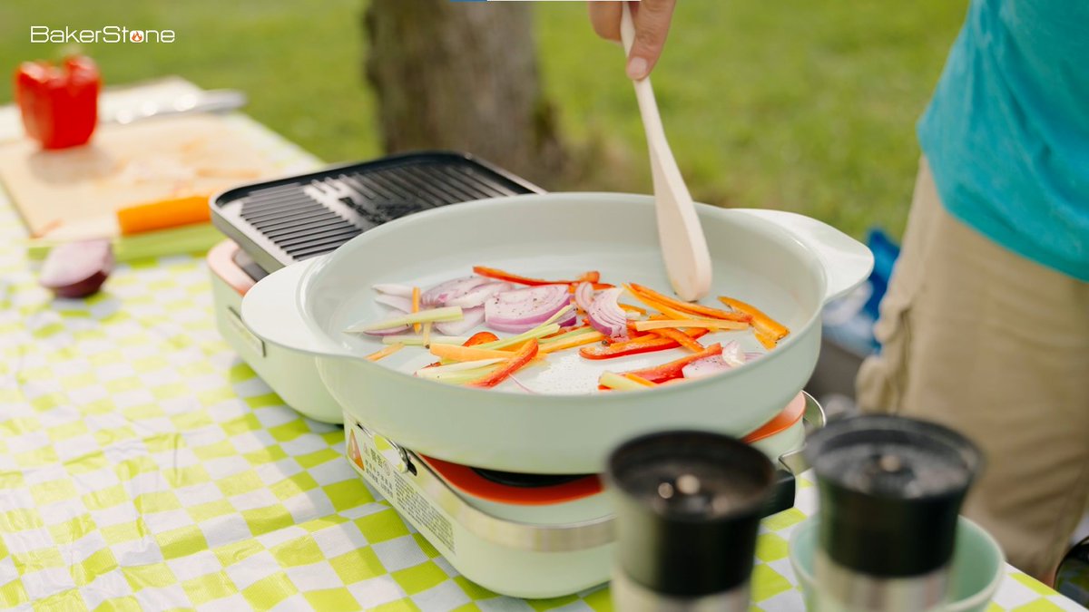 BakerStoneBox's tweet photo. Steak in this moment! 
You can make this delicious and juicy steak while camping. 

Grap the Camp Buddy with you and try out our Chef Signature recipes. 

Purchase online via https://t.co/Fph9fKJtu5 https://t.co/rcLpgmIx0n