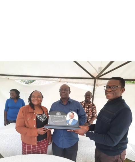 Over the weekend, Club Maalum, an investment company presents a placard of appreciation to Owek. Charles Peter Mayiga, one of their members in recognition of 10 years of service as Katikkiro of Buganda. This was at their AGM at Hanlon gardens Nsambya.