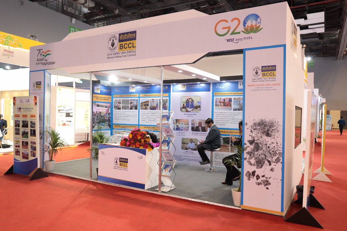 BCCLofficial's tweet photo. BCCL actively engaged at the CSR Round Table Conference and Exhibition 2023 hosted by the DPE. BCCL showcased its CSR initiatives through banners, videos, brochures, and display panels, drawing huge crowds of students, professionals, and dignitaries. #BCCLCSR #CSRConference https://t.co/VfnYWHA05D