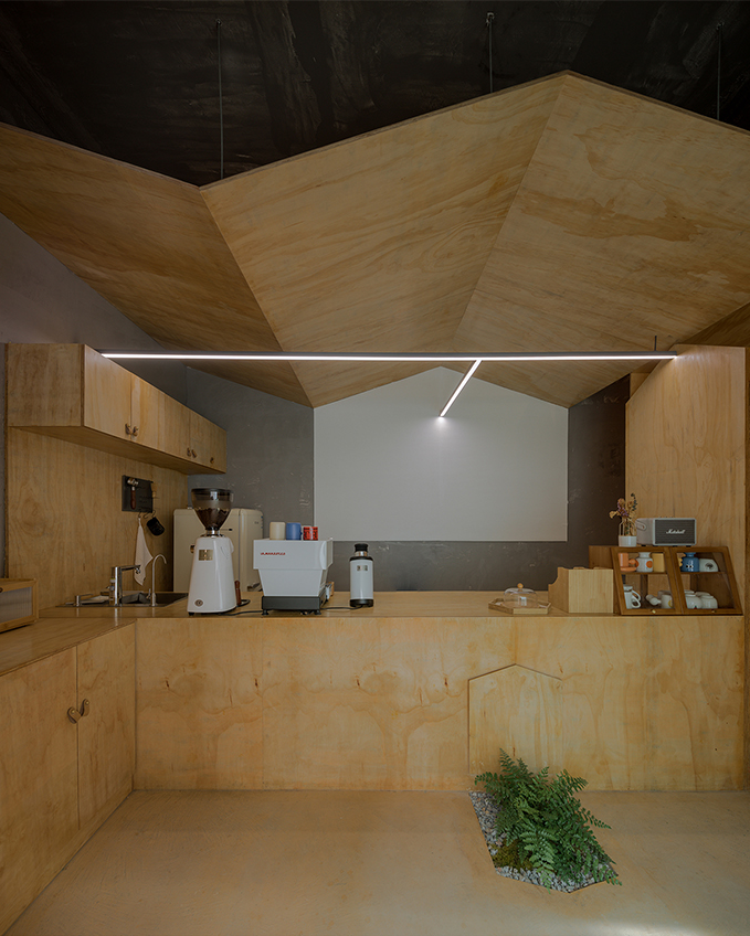 stir_world's tweet image. ibit.ly/qjxgp
 The Yusan Cafe is a microcosmic recreation of the vicinal village morphology, designed by Edge Architects, utilises the skewed placement of 13 wooden cabins around a central courtyard space.
#China #architecture #cafedesign #chinesearchitecture
