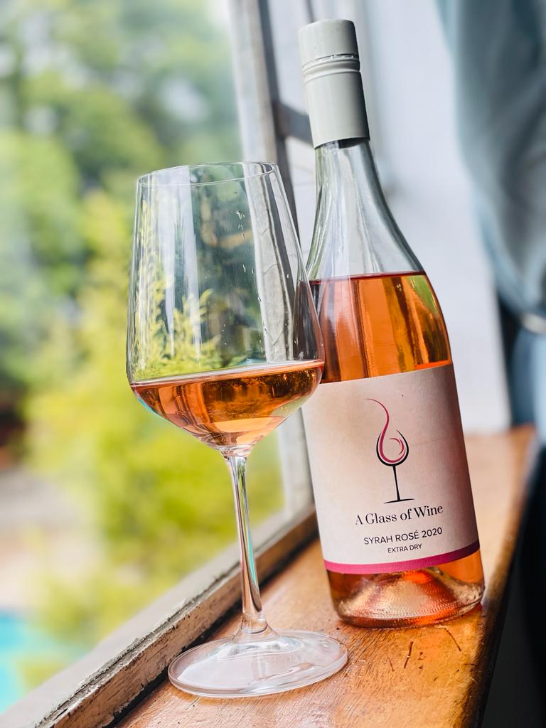 DumaWines's tweet photo. Drinking beautifully, our bone-dry Syrah/Shiraz rosé still remains our number 1 baby 

https://t.co/288e8WvHZH https://t.co/sFSuPQJnrT