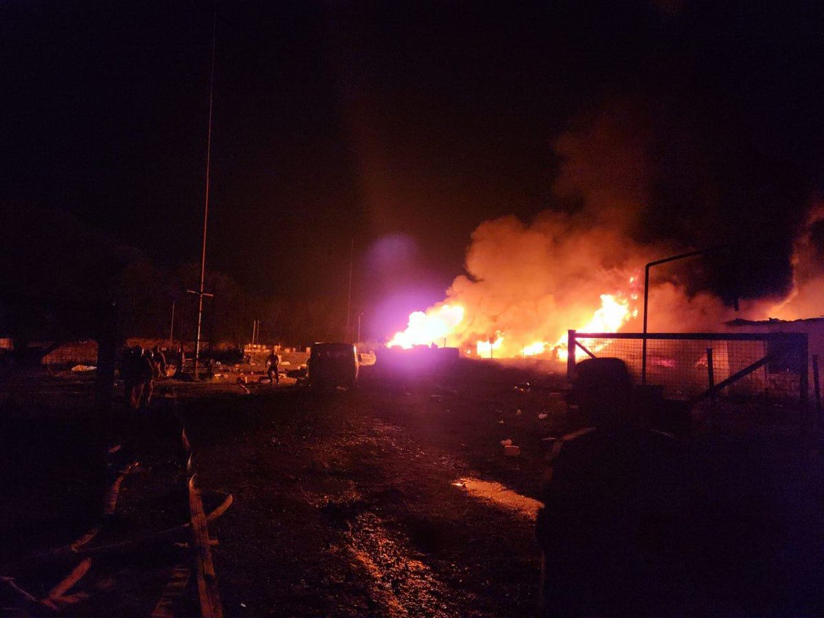 ReportWatchman's tweet image. More than 200 people injured in fuel depot explosion in Nagorno-Karabakh - media.

#explosion #fueldepot #Gas #fire #damage #disaster