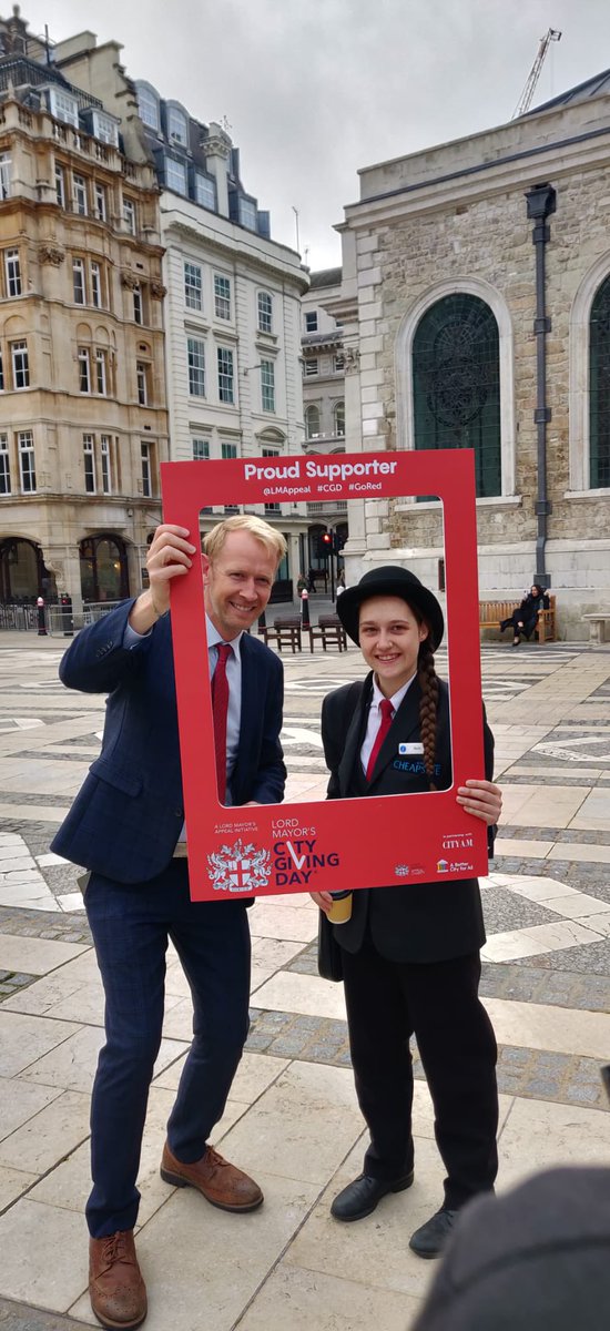 LMAppeal's tweet photo. We have our #cgd photo frames at the ready for our #citygivingday photo call @GuildhallLondon
Tell us what you’re doing today to #gored for charity #lmappeal https://t.co/j492cbckQp