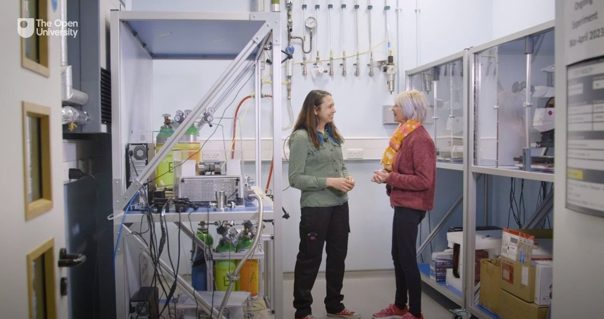 Anita Dawes, Lecturer in Physics, gives an overview of the Gas Cell experiment, which OU STEM students do with some modules 

How does it end? Find out tomorrow!

youtube.com/watch?v=GjFagH…

#OpenSTEMLabs10Yrs #STEM #onlinelabs #distancelearning
<a href="/OpenSTEMLabs/">The OpenSTEM Labs</a>