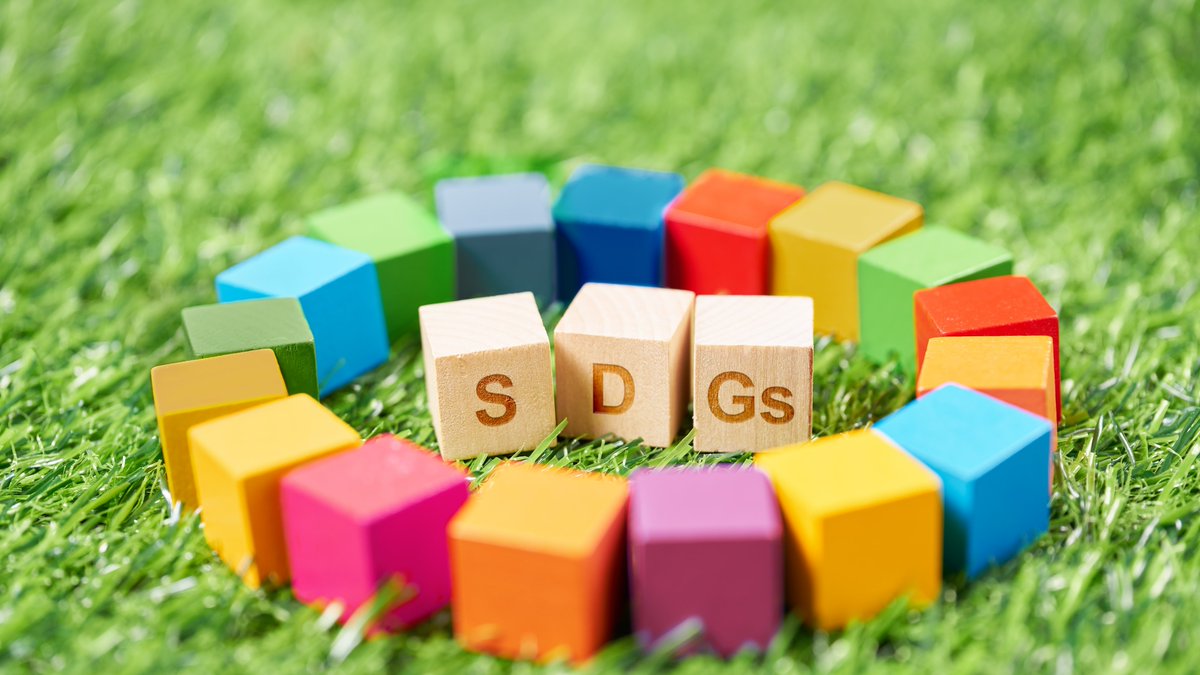 Afgelopen week deelden we initiatieven die onze toewijding aan de SDGs laten zien. We hopen dat Cosun's impact, soms klein, soms groot, ook jou mag inspireren. Samen streven we naar een groenere toekomst in 2030. Verandering begint met actie.🌍#ThePlantPositiveWay #SDGActionDays