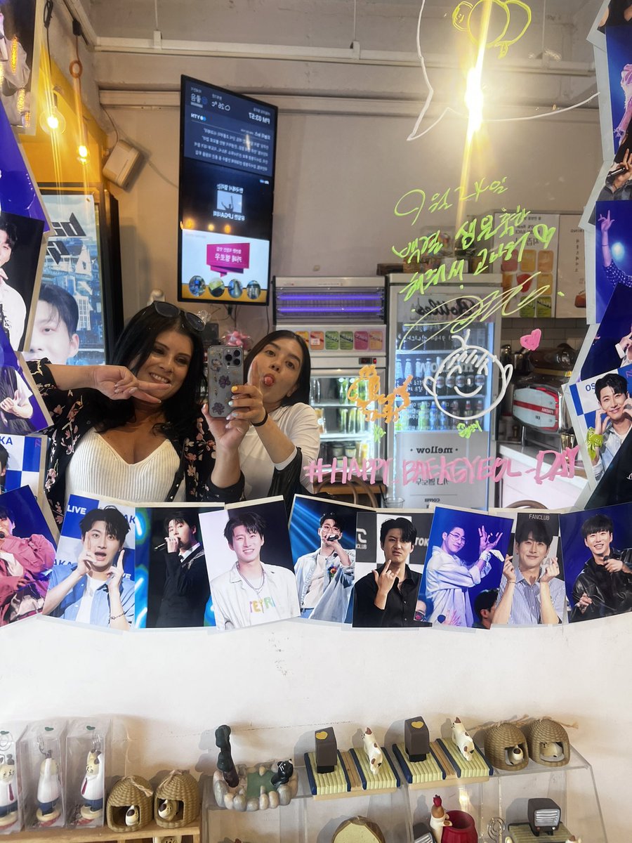 A_BlueMoon08's tweet photo. BaekGyeol Birthday café in gangnam gu 🥰🥰 Soooo pretty !!!
🧡🧡🇰🇷🇰🇷🧡🧡
#멋진녀석들 #gretatguys
#baekgyeol #백결
#jungsemin #정세민
#innocentguy
#maknae
@GreatGuys_twt https://t.co/bnioFNL6of
