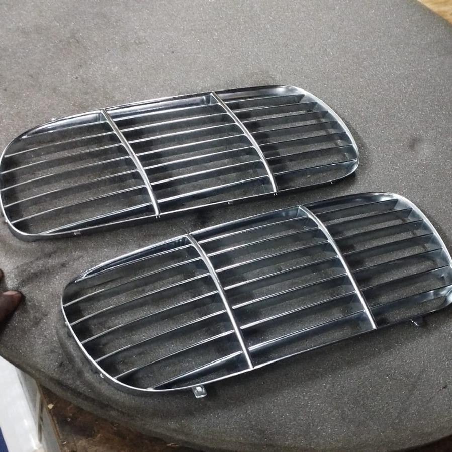 propelauto's tweet photo. Jaguar XJ8 03-09' Classic Chrome Type Grille #Forsale出售 

Shop now at #PropelAuto #SG 

#Jaguar #XJ8 #FrontGrille #ChromeGrille #SingaporeCar #ClassicCars #SparePartShop #singapore 🇸🇬 #JaguarParts #Grille #Genuine #Original #Carparts #Autoparts #OnlineStore #Shopping #Buy #Now https://t.co/bMpzQWUSdd
