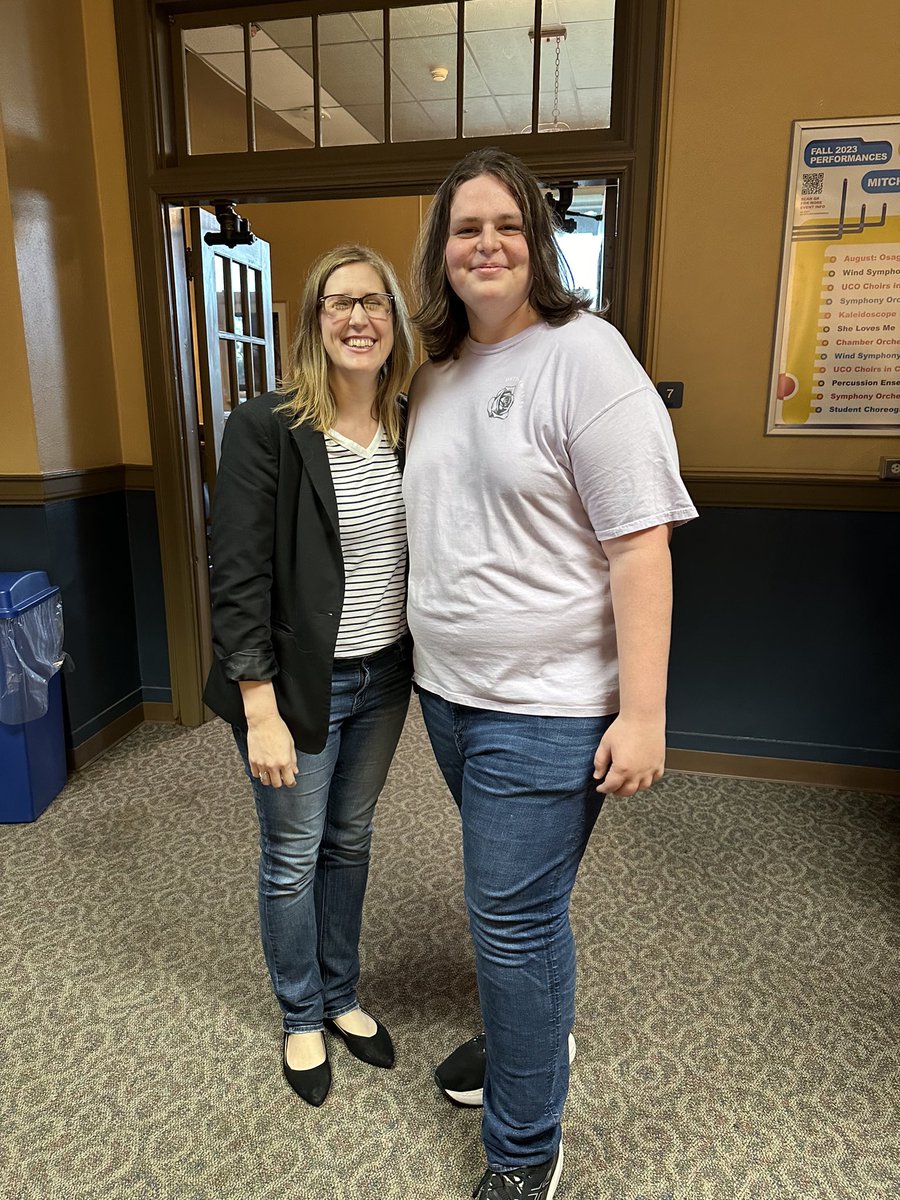 Emfarnham's tweet photo. Love it when I get to go see Alumni in shows, especially at my alma mater, UCO. Well done, my kiddos! You made me proud! @mustangtheatredept https://t.co/5iTJTihd2y