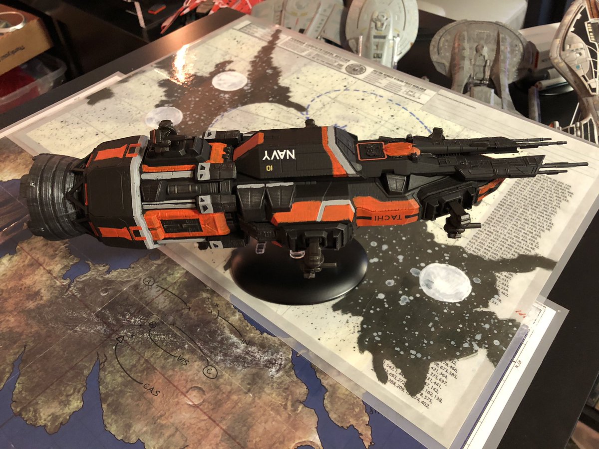 GeekToyLove's tweet photo. Finished the Tachi tonight. Decals added and clear coat done and PCDs mounted again. 
Oddly colorful yet still dark and menacing. Love the MCRN liveries. 

#TheExpanse #2023Projects #GeekDen https://t.co/1UZKzHmUgL