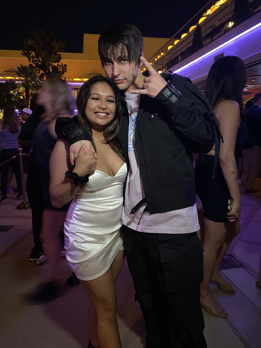 bumping into sam and colby on a last minute vegas trip was not on my bingo card