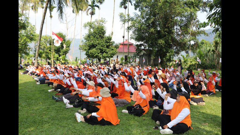 6000 Kader Wanita PKS Sumbar Gerilya Kenalkan PKS kepada Masyarakat dlvr.it/Swbzn7