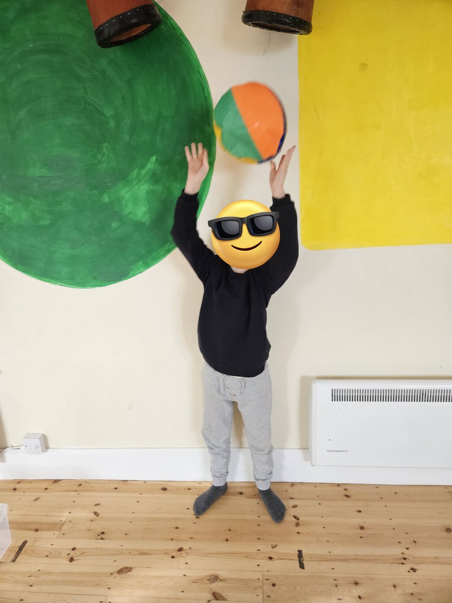 SplaceAbigail's tweet image. Reading and writing interventions...bottom up approach. Working on primitive reflexes...moro, STNR, ATNR, crossing midline, core strength and neck flexion. #primitivereflexes