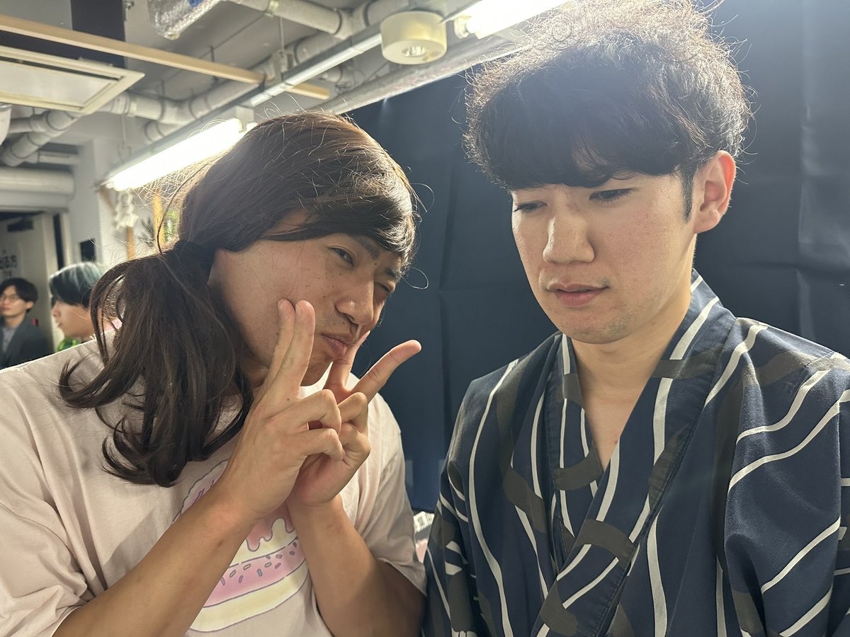 nsctokyo's tweet photo. 『RUSH#11』公演終演いたしました💫
💖㊗️満員御礼㊗️💖
ご来場・配信でのご視聴
誠にありがとうございました🌟
3公演目もよろしくお願いいたします!
#シブいベロア #とかげ #アミダライン #かんぱら #Candy2 https://t.co/Ddx55Rb3r1