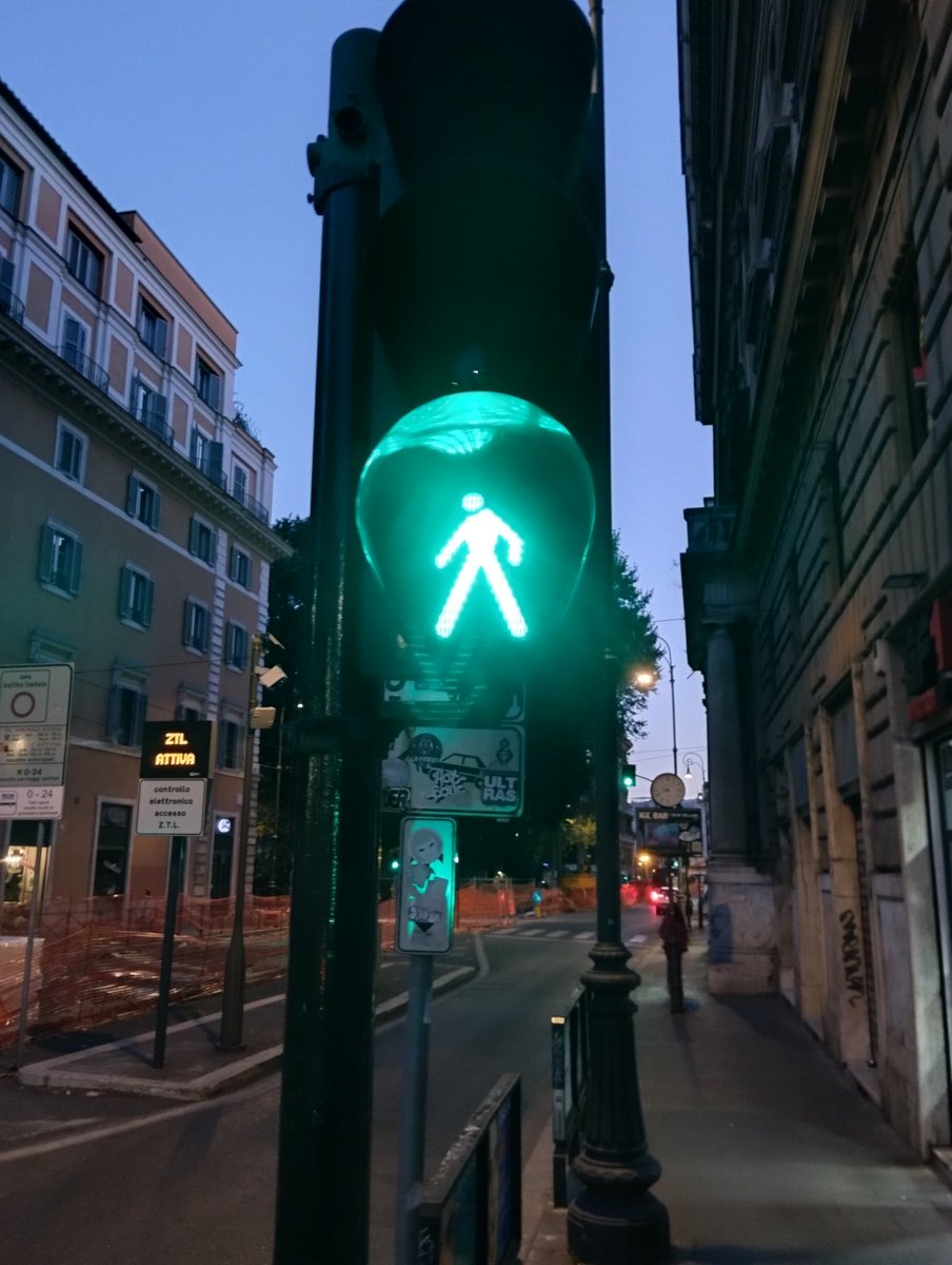 Daxterpiece's tweet image. GM from Roma!

#daxnorman #visitingartist @AmAcademyRome