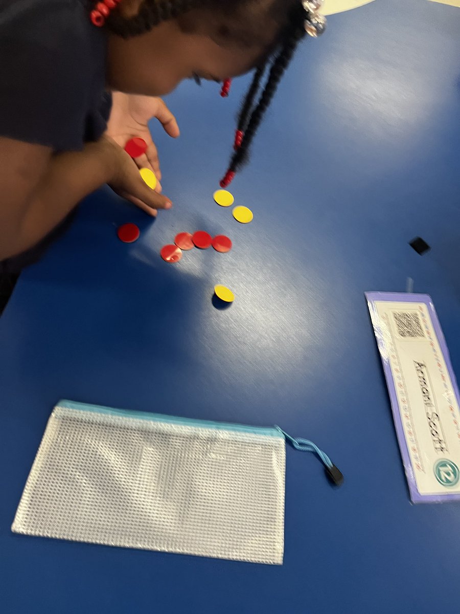 dre_social1's tweet photo. @GuzickES Kinder LOVES to ride the reckenrek rollercoaster with Ms. Croteau!! #Region1excellence #kinderkids #countingwitheureka @TeamDallasISD @eureka_math @PrincipalADavis @MurilloDebbie1 @Mo1Ramirez @HildaCRobinson https://t.co/qIhD1wCK7t
