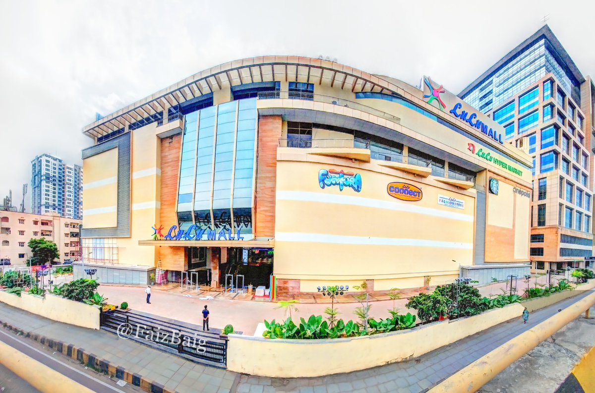 Lulu Group, a retail giant is all set to open its mall tomorrow (Sep 27)

#LuLuMallHyderabad #shoppingmall #lulu #Lulugroup @LuLu_Mall #Hyderabad #mall #LuluHydpermarket #Cinepolis @IndiaCinepolis @LuLuConnect @funtura_ #Funtura