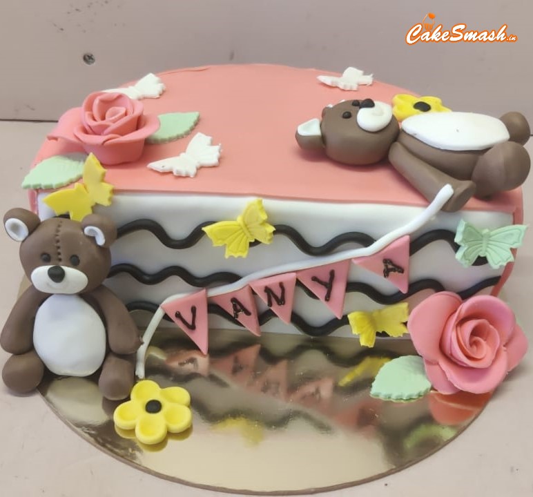 CakeSmash_in's tweet photo. Half Birthday Cake for Vanya....

To order online call or whatsapp : +91 9160582492
More Details: https://t.co/LI1nRa8arL

#cakesmash #hyderabad #hyderabadcakes #cakes #trendycakes #customization #customizedcakes #halfbirthday #halfbirthdaycake #6monthscake #customcake #themecake https://t.co/hmqfB6jHLs