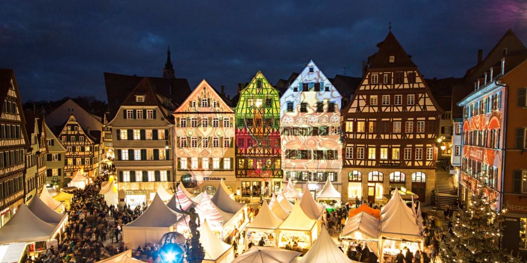 euro_tour's tweet photo. 🇩🇪テュービンゲン『チョコレート・フェスティバル 2023🍫✨』12/5~10 国際的なトップ・チョコレートメーカー100社が、絵のように美しい旧市街で、カカオ豆を称えます♪ #Schokoladenfestival #chocolART
👉https://t.co/zvPpPOXWjs
➡ドイツのホテル:https://t.co/IeXBp7Do9H https://t.co/WKM3djES2h