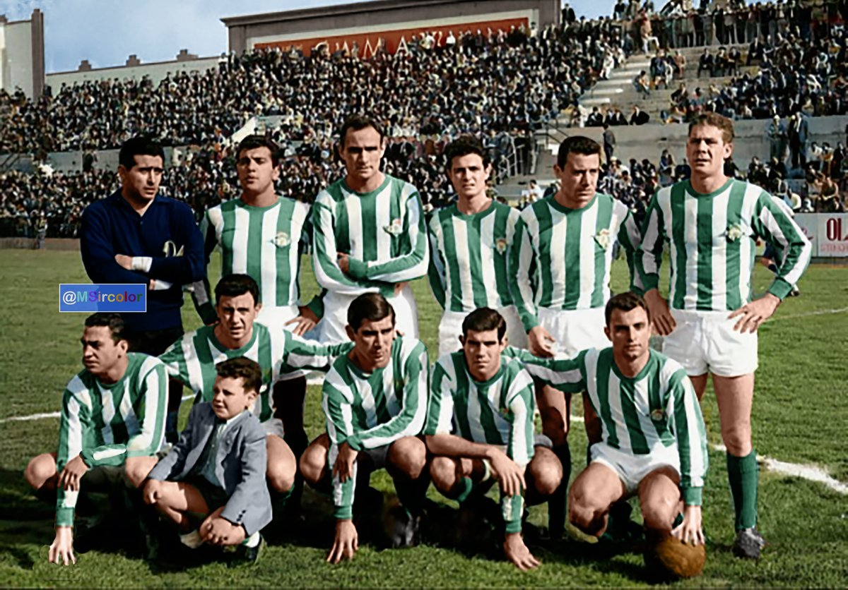 MSircolor's tweet image. Partido de ida de copa 62-63 en el #EstadioInsular de #LasPalmas en #GranCanaria (28-4-63)@UDLP_Oficial 0 @RealBetis 1 #Pepín #Colo #Rios #Paquito #Bosh #Martínez;;#Montaner #Pallarés #Ansola⚽️ #LuísAragonés y #Portilla el entrenador era #ErnestoPons