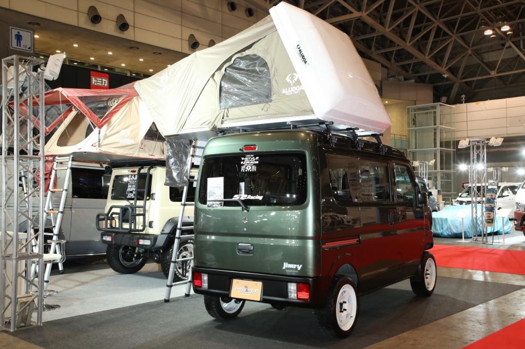 tokyoautosalon's tweet photo. 🚗💨 ━━━━
#東京オートサロン
過去の出展車両をご紹介💁♀️
━━━━🏁"
今回は2020年に出展されたコチラ!
企業名:TSDstyling/T-styleAutoSales/EXPERT/TRINITY
車両名:JYMRY
👉https://t.co/eWWot7OQDs
#キャリイバン #carryvan
#オートサロン #autosalon https://t.co/QQsQFQUh3W