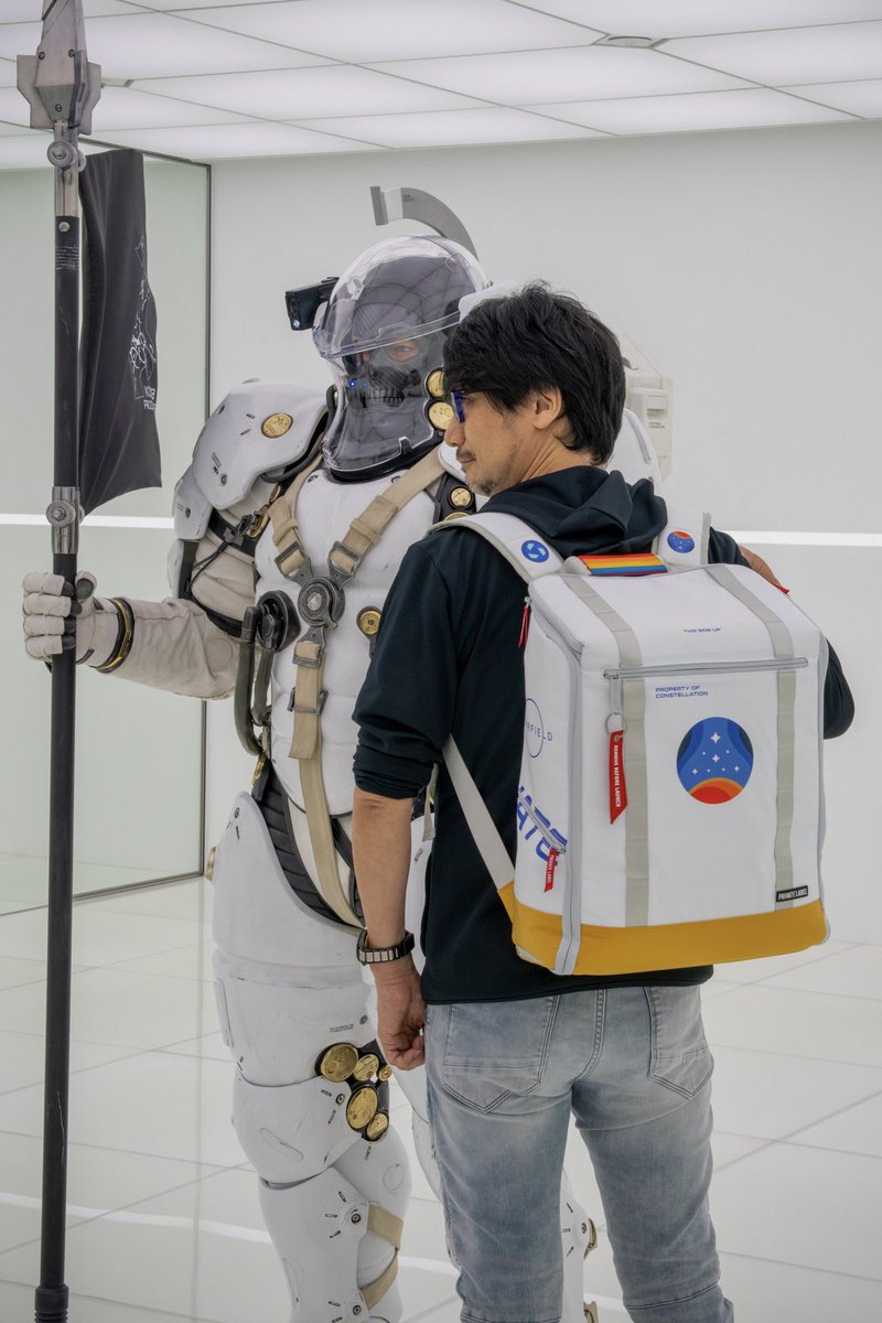 HIDEO_KOJIMA_EN's tweet photo. Phil Spencer team has visited Kojima Productions. https://t.co/ixorraPrJs