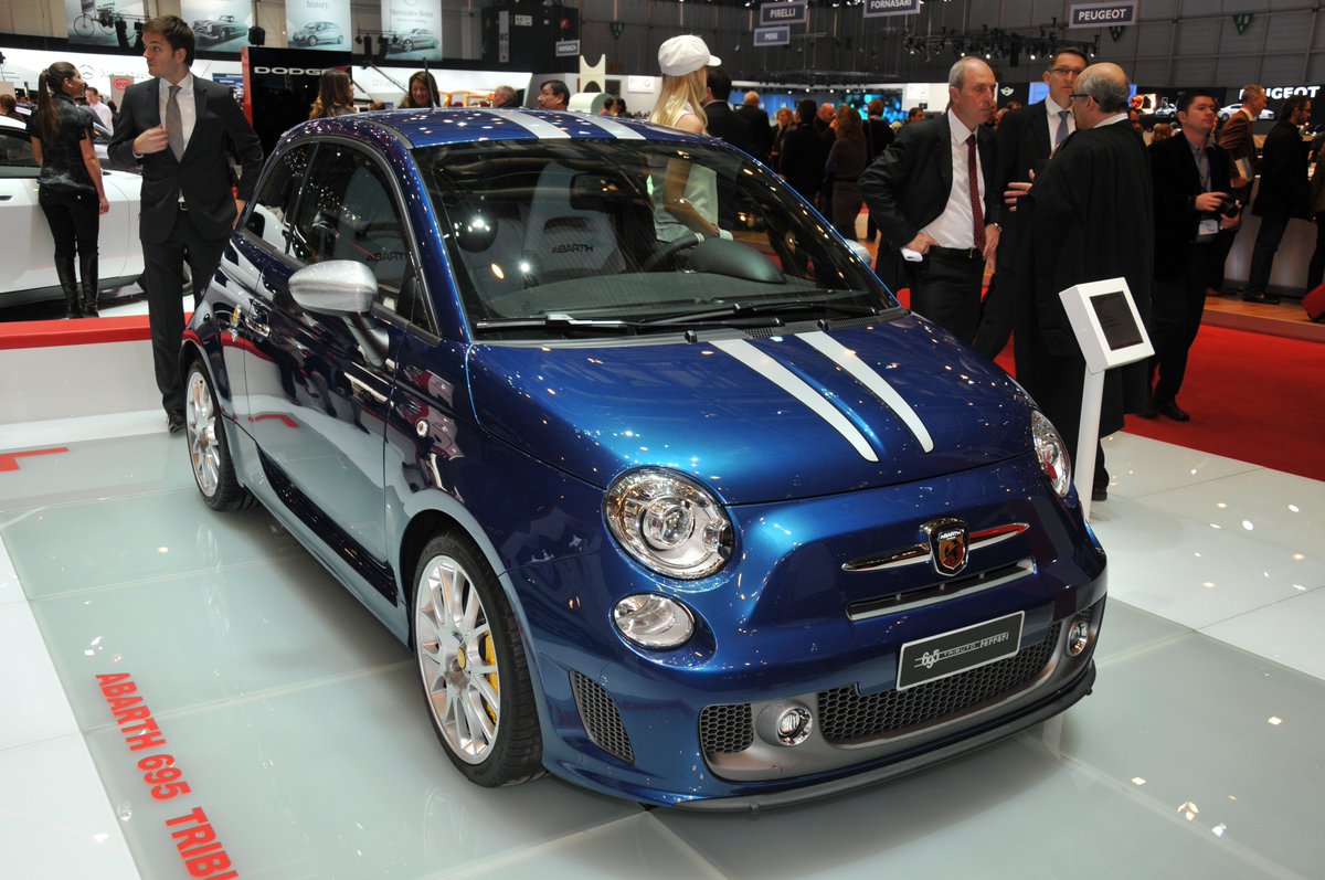 Car of the Day #1042: 2011 Abarth 695 Tributo Ferrari!
