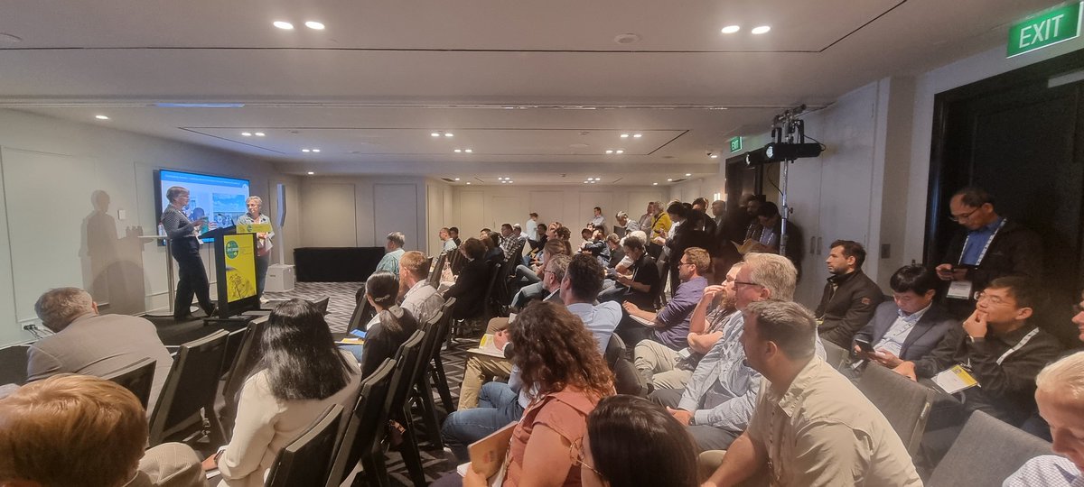 MMaED Lab (@uowmmaed) on Twitter photo Alison Smith presenting her work done in collaboration with <a href="/PacificSeeds/">Pacific Seeds</a> at #IRCSydney2023.
Exciting results on how one can make valid statistical inferences for canola varieties across herbicide groups. Alison Smith presenting her work done in collaboration with <a href="/PacificSeeds/">Pacific Seeds</a> at #IRCSydney2023.
Exciting results on how one can make valid statistical inferences for canola varieties across herbicide groups.