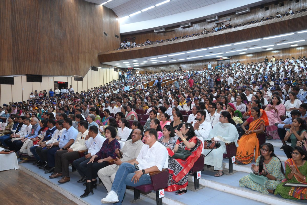 State NSS Awards Function at Ch. Charan Singh Haryana Agricultural University, Hisar. <a href="/cmohry/">CMO Haryana</a> <a href="/moolchandbjphry/">Moolchand Sharma</a> <a href="/chkanwarpal/">Ch. Kanwar Pal</a> <a href="/anilvijminister/">Anil Vij Ambala Cantt Haryana, India</a> <a href="/ianuragthakur/">Anurag Thakur</a> <a href="/highereduHRY/">Department of Higher Education, Haryana</a> <a href="/NssrdD/">NSS Regional Directorate Delhi</a>