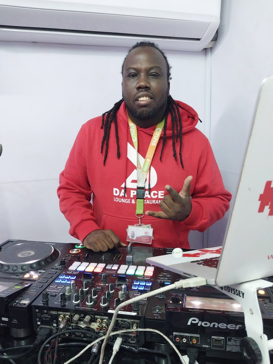 Hot_96Kenya's tweet photo. Super DJ, @RoyTeeboy, mwenyewe is ready for today!  Where are you listening from? 
Send in your requests and let @RoyTeeboy elevate your morning. 
Legoooooooooo! https://t.co/dZNlnxUJvp
