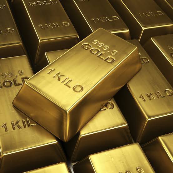 Agric_young's tweet photo. Congo authorities will no longer allow the country's minerals to be processed outside #Africa. DRC has took a stance against the exportation of it raw mineral resources. According to the country authorities, none of their raw minerals will ever be processed outside. 
#congo #gold https://t.co/s6aNDZ7Ic2