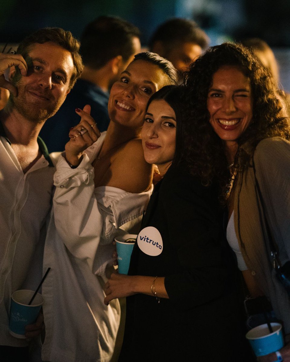 Good People Of Vitruta Markus'ta şehre döndü! Detaylar için👇
#vitruta #vitrutacom #GoodPeopleOfVitruta
vitruta.com/blogs/mag/good…